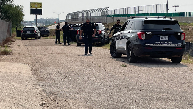 A man was arrested after leading police on a chase while traveling the wrong way down several roads on Wednesday morning, Amarillo police said. (Ash Albright/KVII)